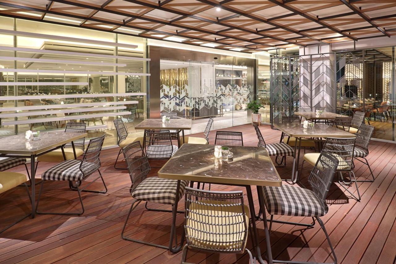 Novotel Jakarta Cikini Exterior photo